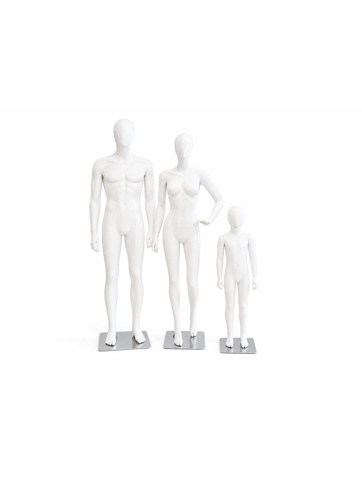 Maniquíes de dama, caballero y niño